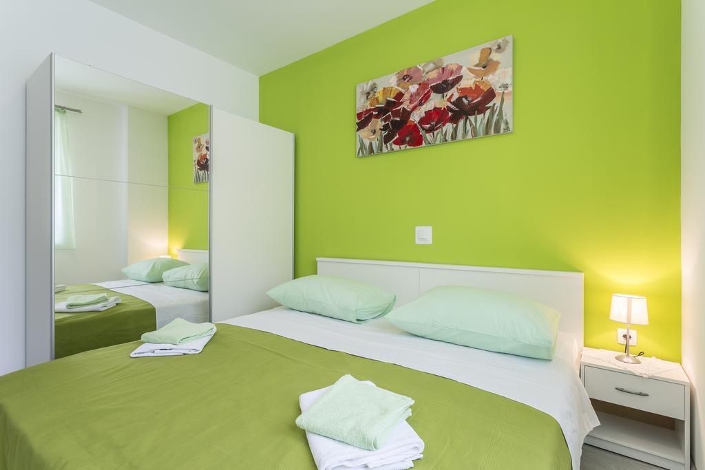 Sky Apartments Podstrana Exterior foto